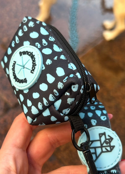 Dispensador de bolsas para excrementos – Práctico y compacto | FRENCHTOUTOU 