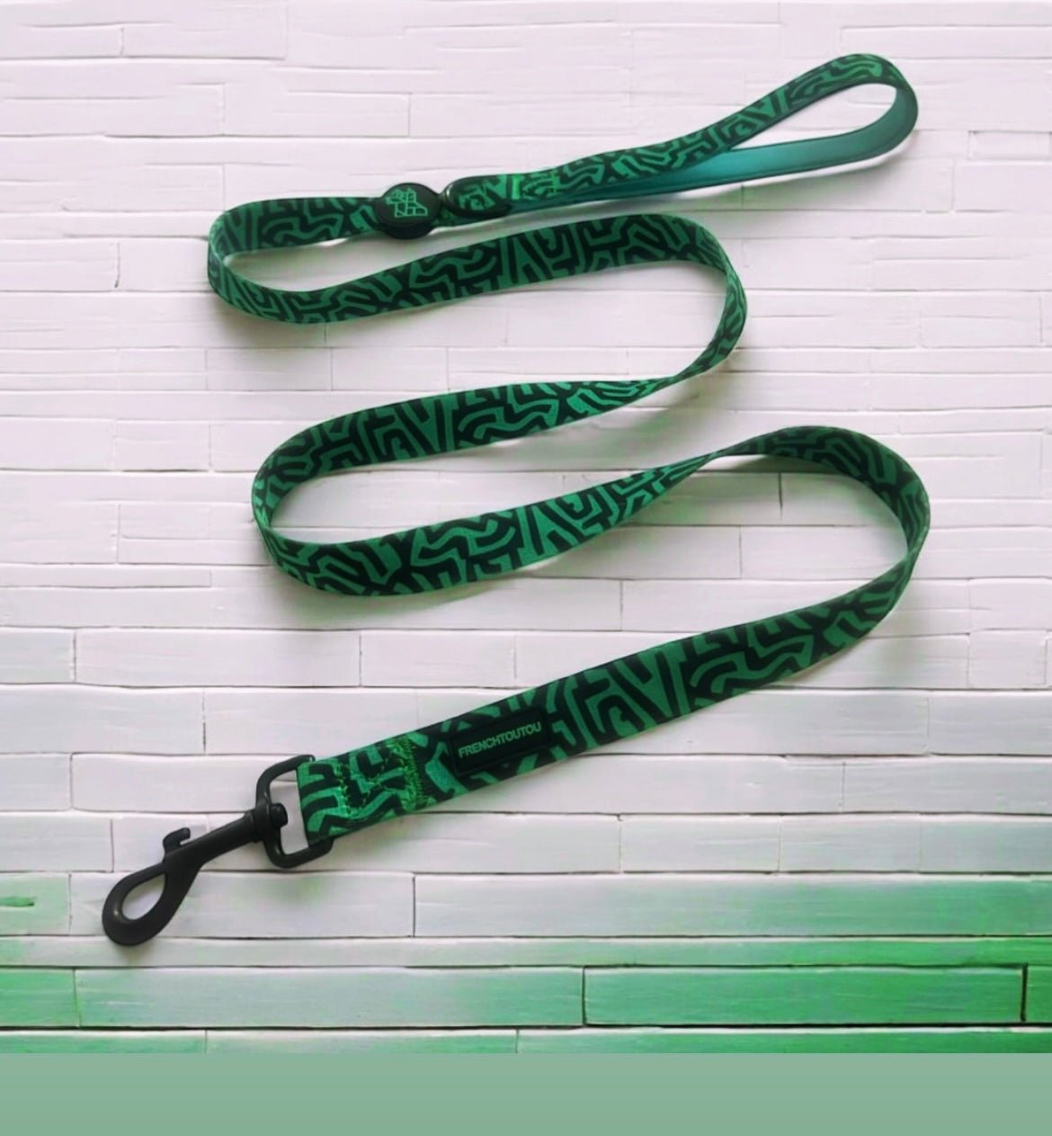 Laisse pour chien résistante – Confort et liberté | FRENCHTOUTOU - FRENCHTOUTOU®